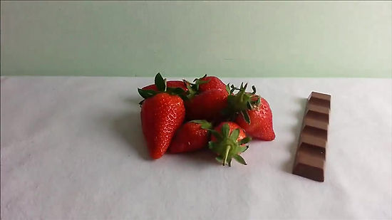 Schokoriegel oder Erdbeeren